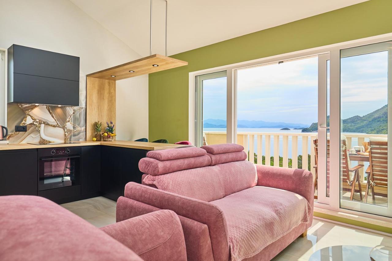 Luxury Apartment